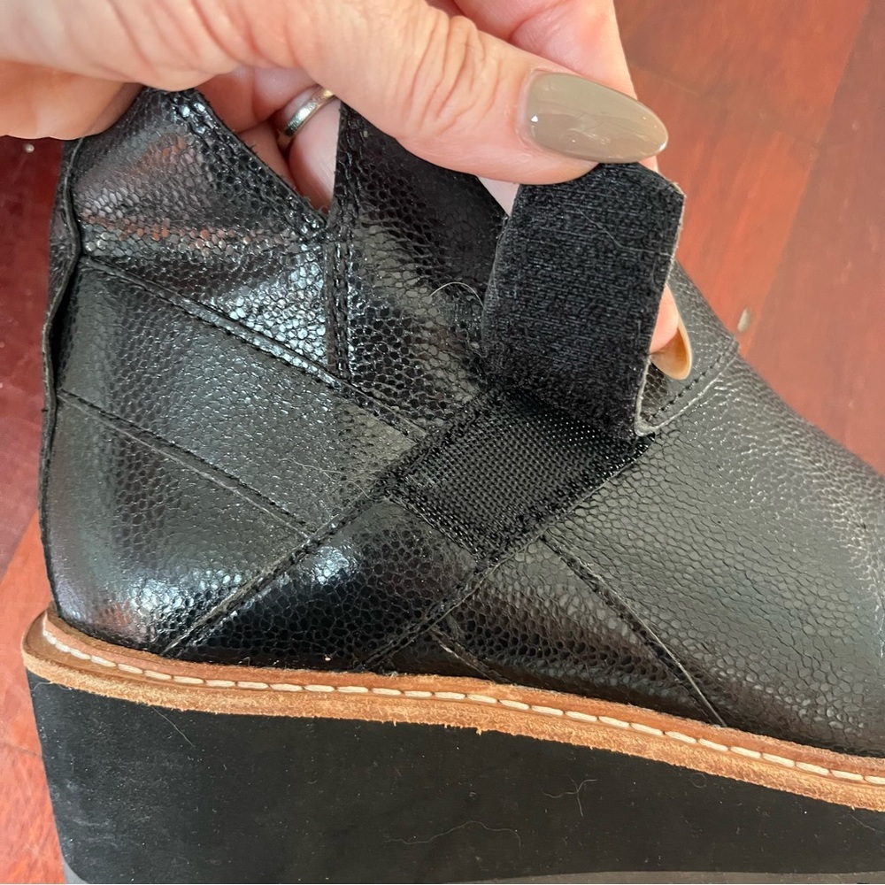 Eileen Fisher Cargo Ankle Bootie 6.5 Leather Lug Sole Minimalist Edgy Chunky - Picture 12 of 14